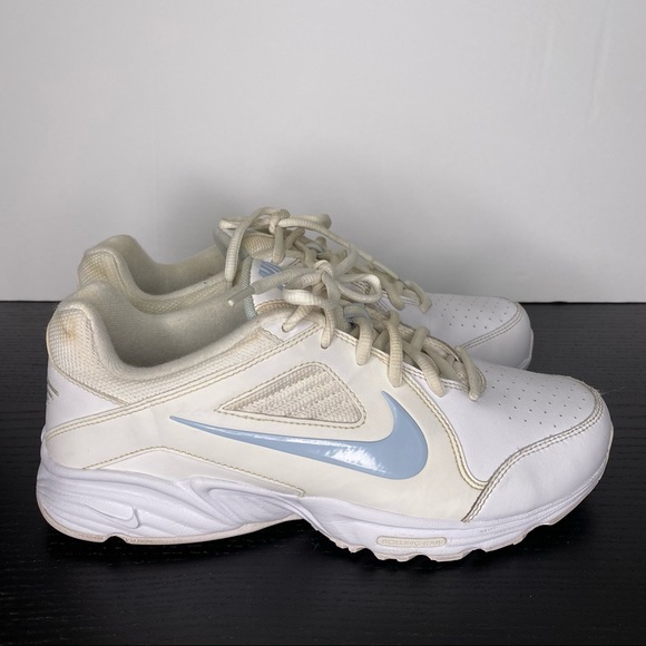 nike view iii women's white